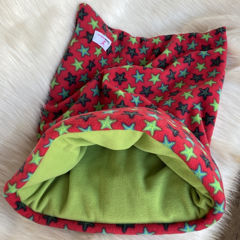 Pelíšek- tulipytlík Batista, 50x60 vyztužený okraj, červený hvězdičky