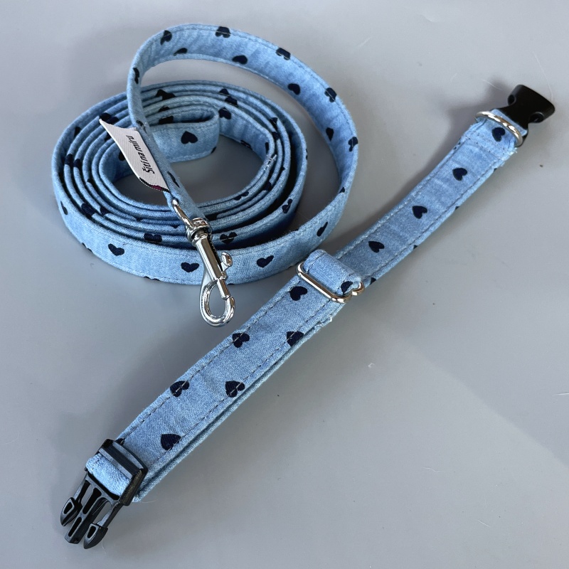 Luxusní set obojek a vodítko jeans se srdíčkem (šířka 1,5 cm)