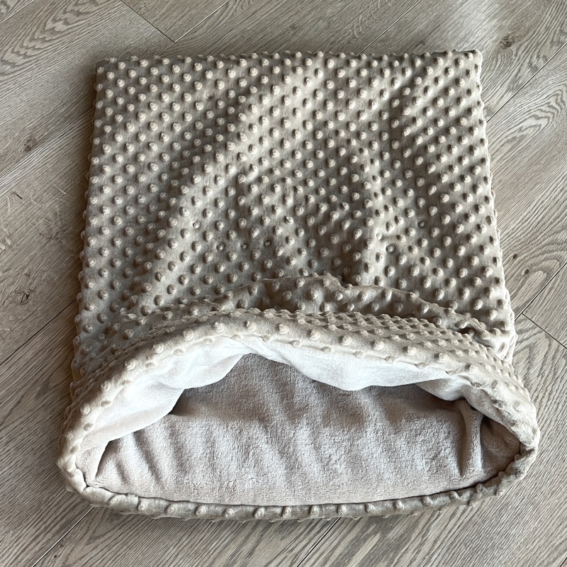 Plyšový tulipytlík s vyztuženým okrajem 65×55 cm – late minky