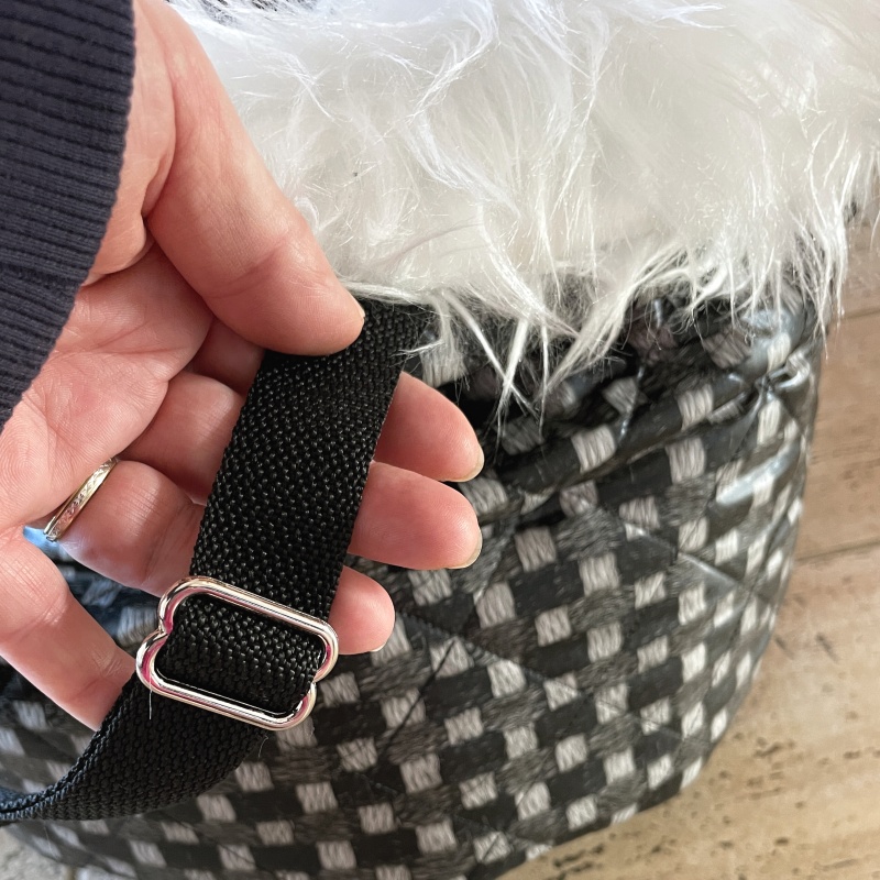 Luxusní taška pro psa 2v1 Sánchez, 30cm - černobílá kostka