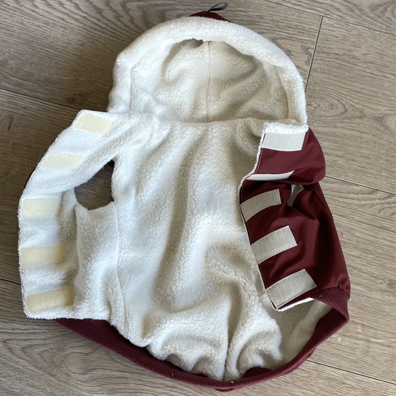 Celoroční šusťákovka s beránkem šitá na míru- skořicová