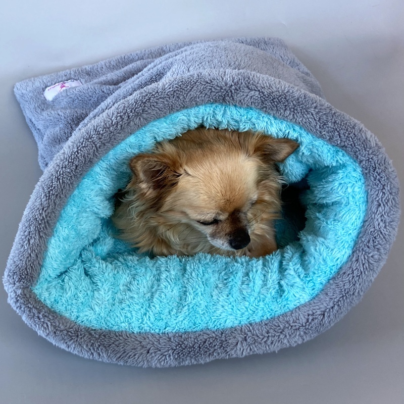 Pelíšek- tulipytlík Teddy 45x55 vyztužený okraj, tyrkysovošedý huňatý