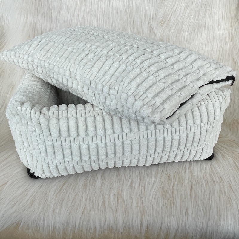 Luxusní pelíšek pro psa – krémový (45 × 30 cm)