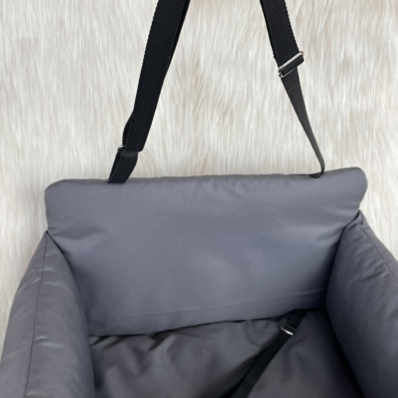 Cestovní pelíšek pro psa s tulipytlíkem, vhodný do auta, šedý