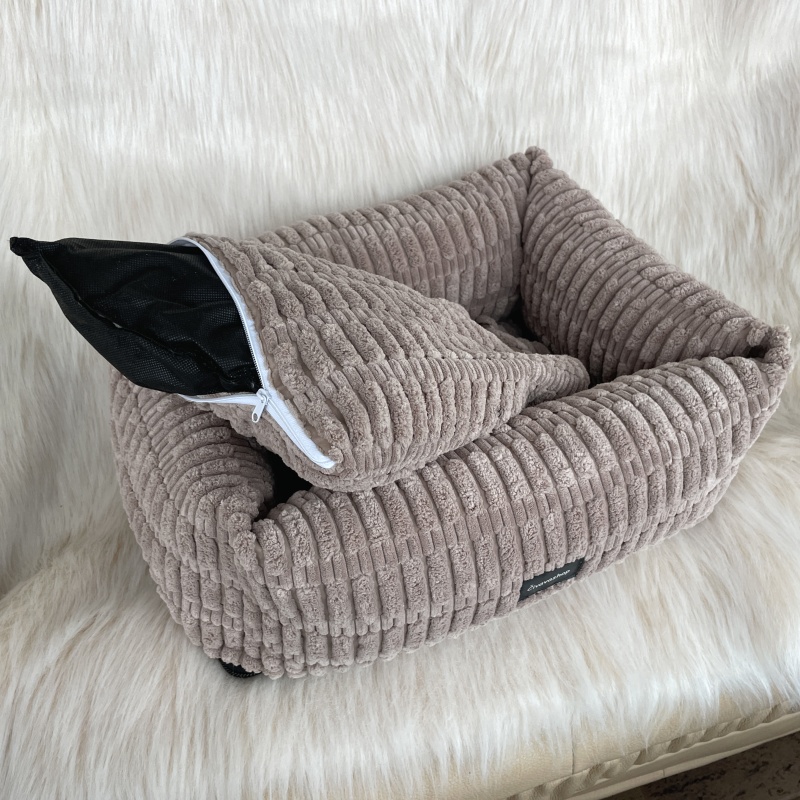 Luxusní pelíšek pro psa – krémový (45 × 30 cm)