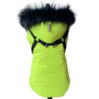 Zimní reflexní obleček pro psa se všitými kšírkami a odepínací kapucí - neon žlutozelený